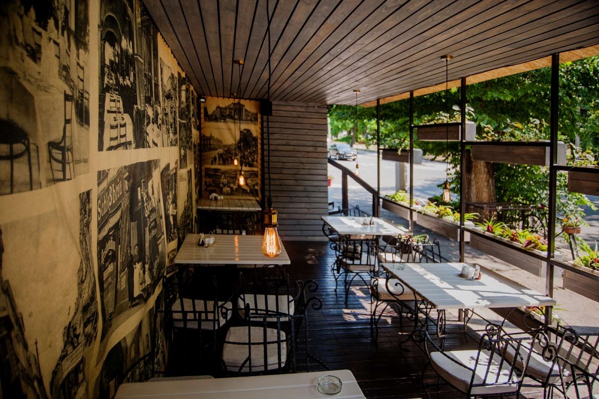 М'ясна Ресторацiя — Restaurant